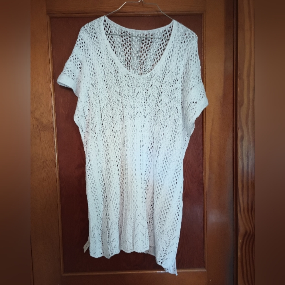 NWT The Paper Store White Crochet Knit Swim Coverup